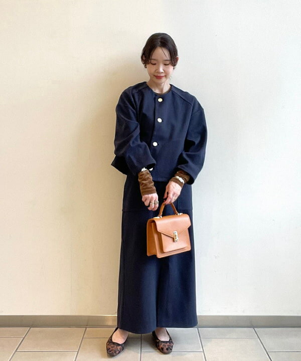 BEAMS HEARTのカット ツイル ノーカラー ジャケットを使ったコーディネートを紹介します。｜Rakuten Fashion(楽天ファッション／旧楽天ブランドアベニュー)6366799