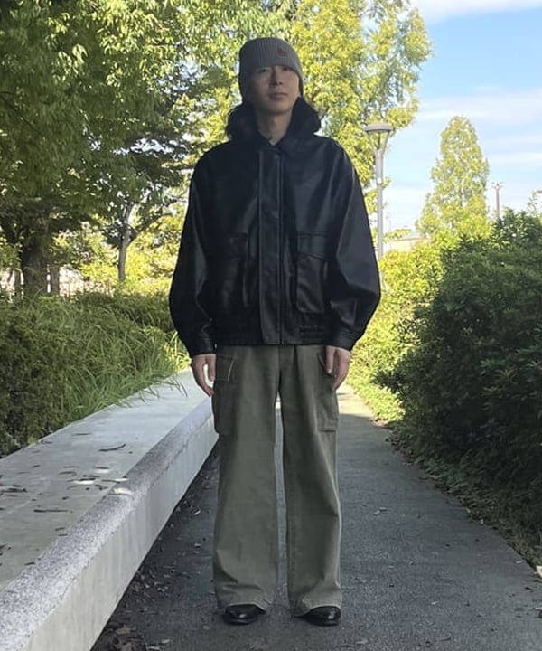 BEAMS HEARTのBEAMS HEART｜クラシック フェイクレザー ブルゾン｜メンズ アウター ジャケット｜合成皮革 リラックスフィット ヴィンテージ風｜秋冬を使ったコーディネートを紹介します。｜Rakuten Fashion(楽天ファッション／旧楽天ブランドアベニュー)6367677