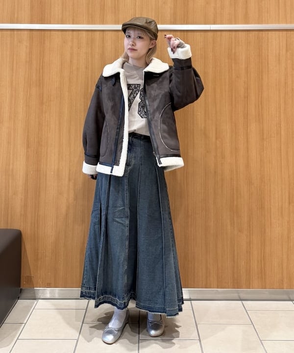 BEAMS HEARTのフェイク ムートン フライト ジャケットを使ったコーディネートを紹介します。｜Rakuten Fashion(楽天ファッション／旧楽天ブランドアベニュー)6367697