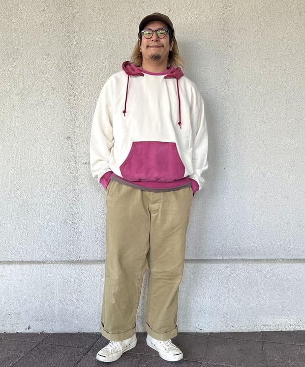 BEAMS HEARTの2トーン スウェット パーカーを使ったコーディネートを紹介します。｜Rakuten Fashion(楽天ファッション／旧楽天ブランドアベニュー)6367701
