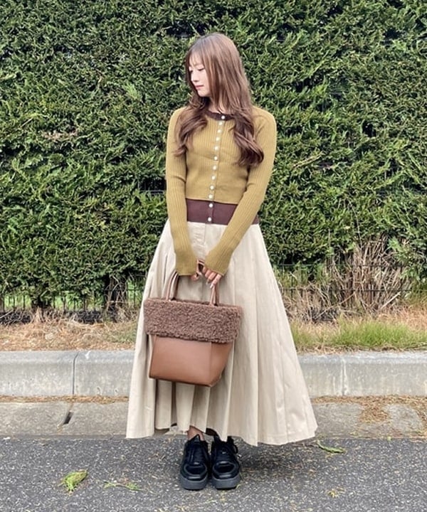 BEAMS HEARTのレイヤード風 リブ カーディガンを使ったコーディネートを紹介します。｜Rakuten Fashion(楽天ファッション／旧楽天ブランドアベニュー)6369828