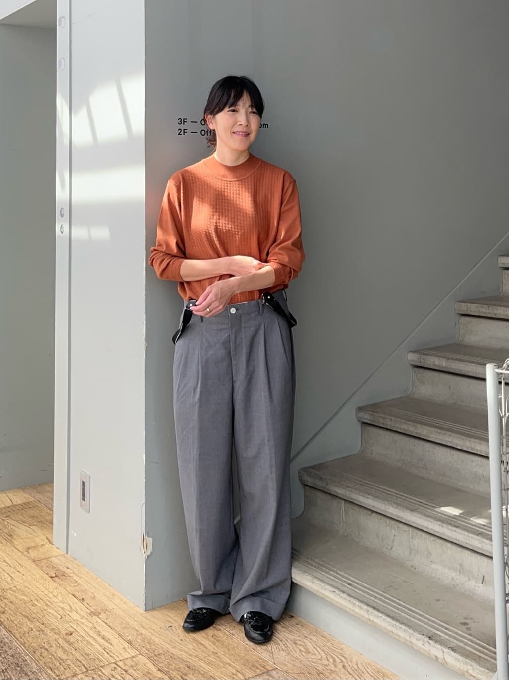 TAKEO KIKUCHIの【Sサイズ~】ハイゲージ モックネック ニット プルオーバーを使ったコーディネートを紹介します。｜Rakuten Fashion(楽天ファッション／旧楽天ブランドアベニュー)6370120