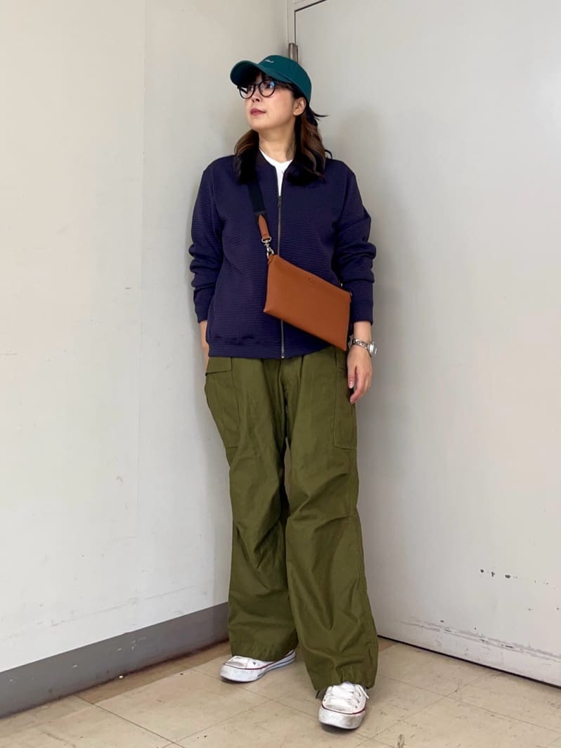 TAKEO KIKUCHIのニットライクジャージ ブルゾンを使ったコーディネートを紹介します。｜Rakuten Fashion(楽天ファッション／旧楽天ブランドアベニュー)6377229