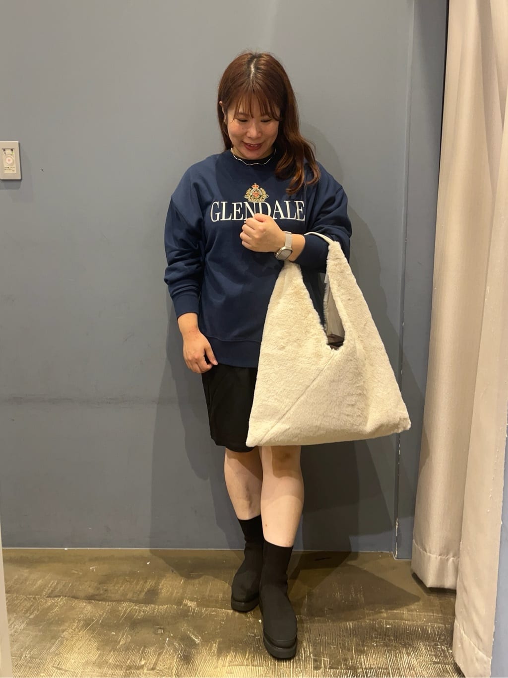 AMERICAN HOLICのGLENDALE裏毛プルオーバーを使ったコーディネートを紹介します。｜Rakuten Fashion(楽天ファッション／旧楽天ブランドアベニュー)6377862