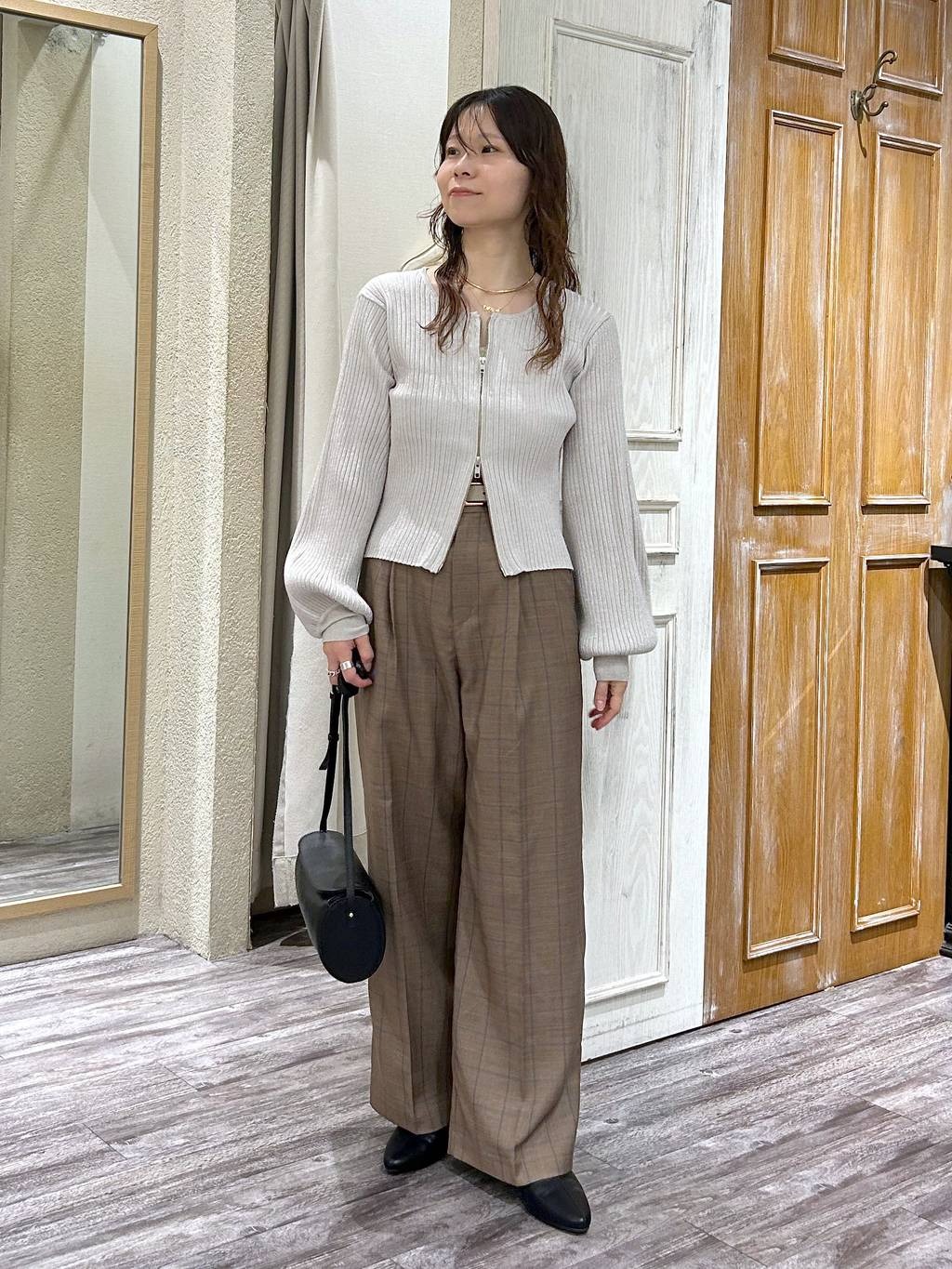 mysty womanのストレッチヒールブーツを使ったコーディネートを紹介します。｜Rakuten Fashion(楽天ファッション／旧楽天ブランドアベニュー)6378141