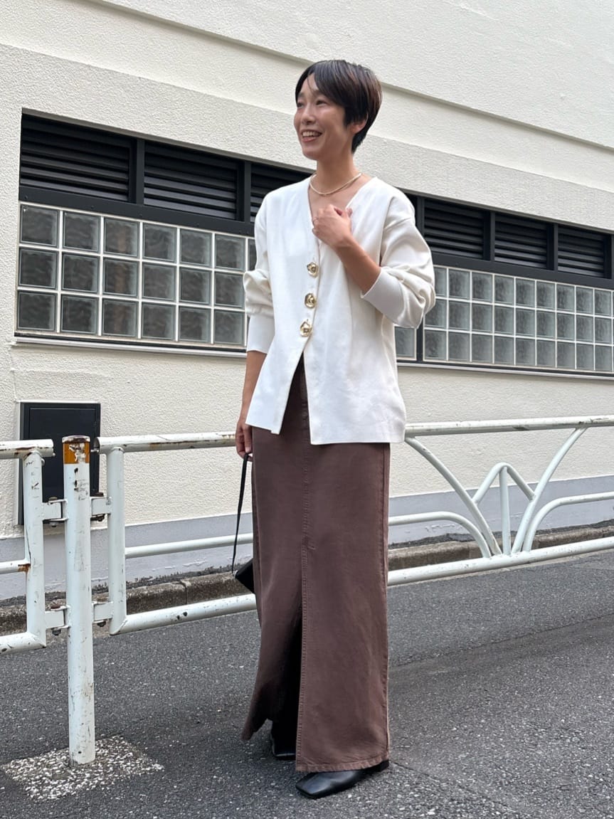 GALLARDAGALANTEの【セットアップ対応】リヨセルスリットスカートを使ったコーディネートを紹介します。｜Rakuten Fashion(楽天ファッション／旧楽天ブランドアベニュー)6381902