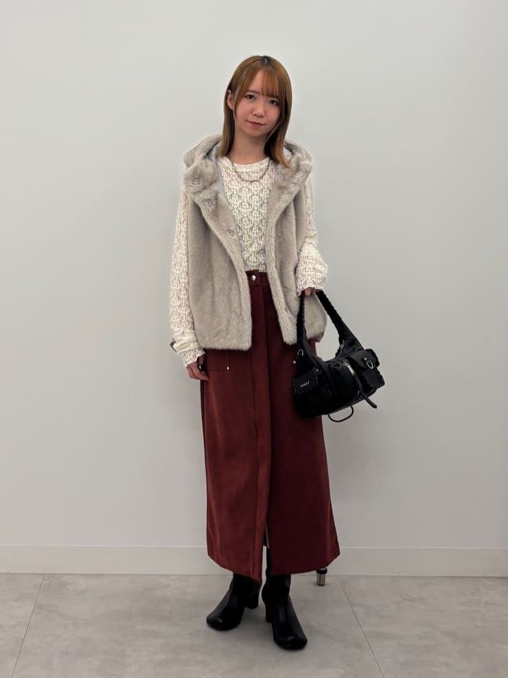 Vinのナイロンドッキングフードファーベストを使ったコーディネートを紹介します。｜Rakuten Fashion(楽天ファッション／旧楽天ブランドアベニュー)6381930