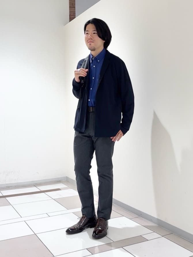 TAKEO KIKUCHIのリラックス カーディガン ジャケットを使ったコーディネートを紹介します。｜Rakuten Fashion(楽天ファッション／旧楽天ブランドアベニュー)6382336