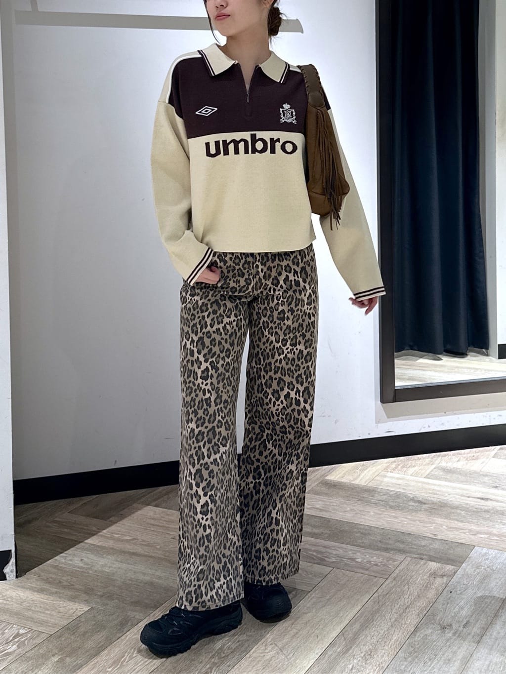 MOUSSY LEO PRNTED WIDE STRAIGHT Moussy Vintage Farmington Wide
