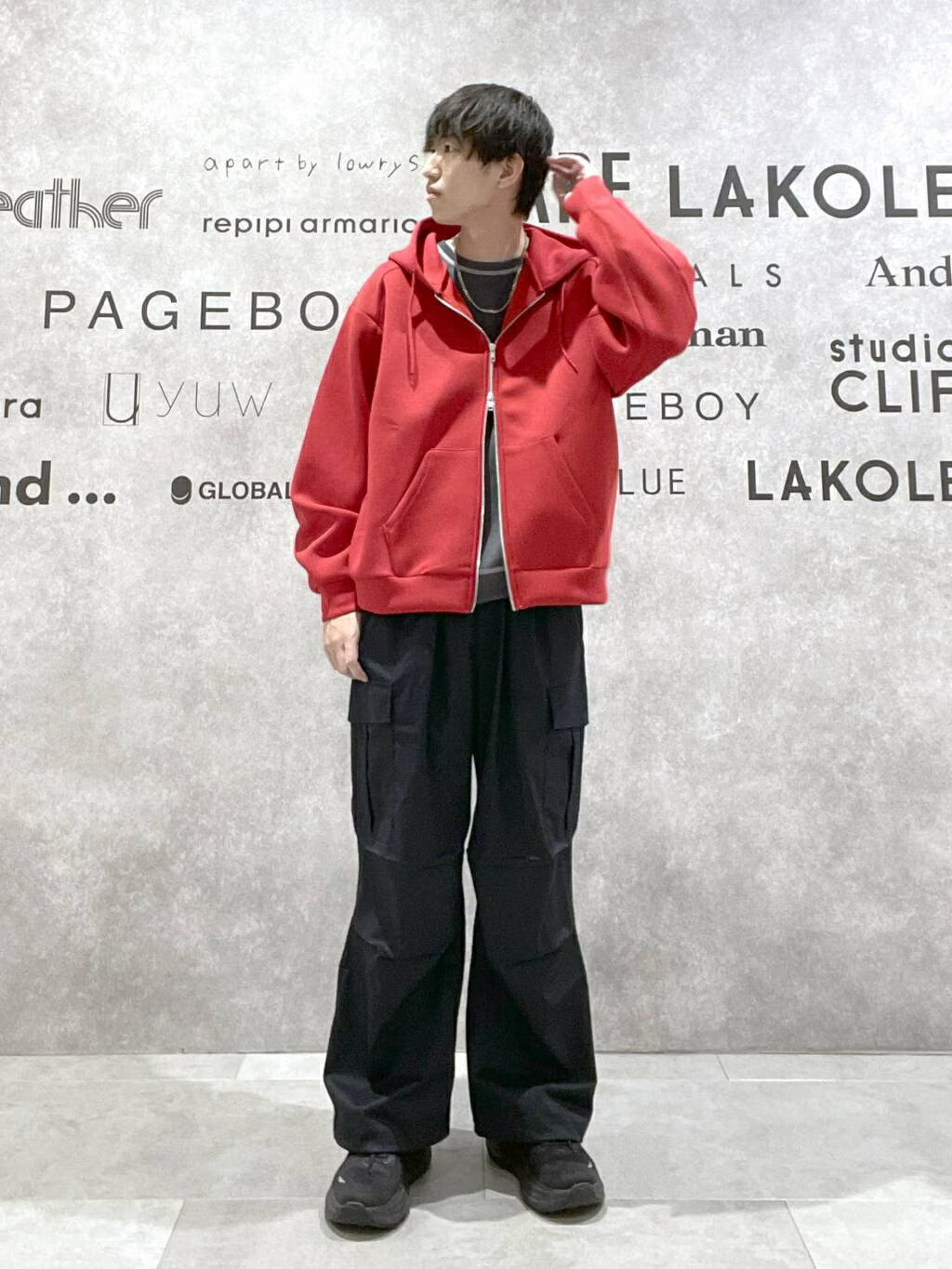 LAKOLEのステッチスエードプルオーバーを使ったコーディネートを紹介します。｜Rakuten Fashion(楽天ファッション／旧楽天ブランドアベニュー)6386298