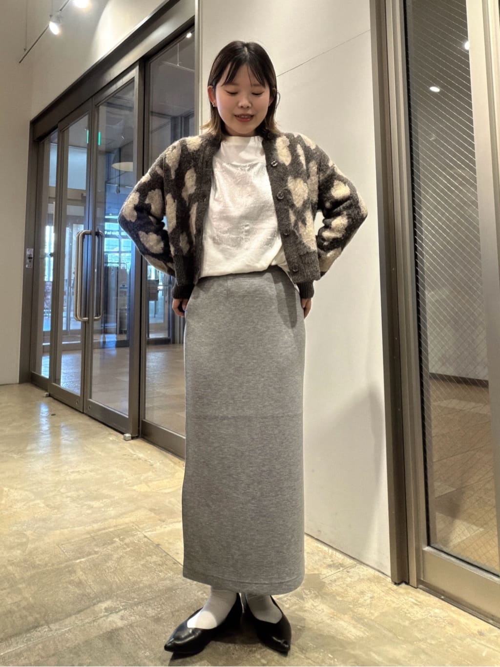 AMERICAN HOLICのダンボールポンチスカートを使ったコーディネートを紹介します。｜Rakuten Fashion(楽天ファッション／旧楽天ブランドアベニュー)6387351