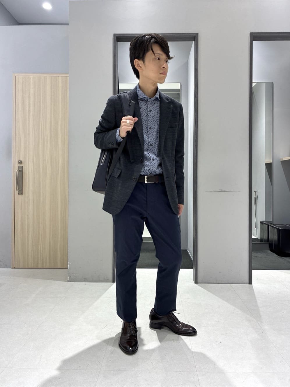 TAKEO KIKUCHIの【Sサイズ~】ラッセルメッシュ ジャケットを使ったコーディネートを紹介します。｜Rakuten Fashion(楽天ファッション／旧楽天ブランドアベニュー)6390656
