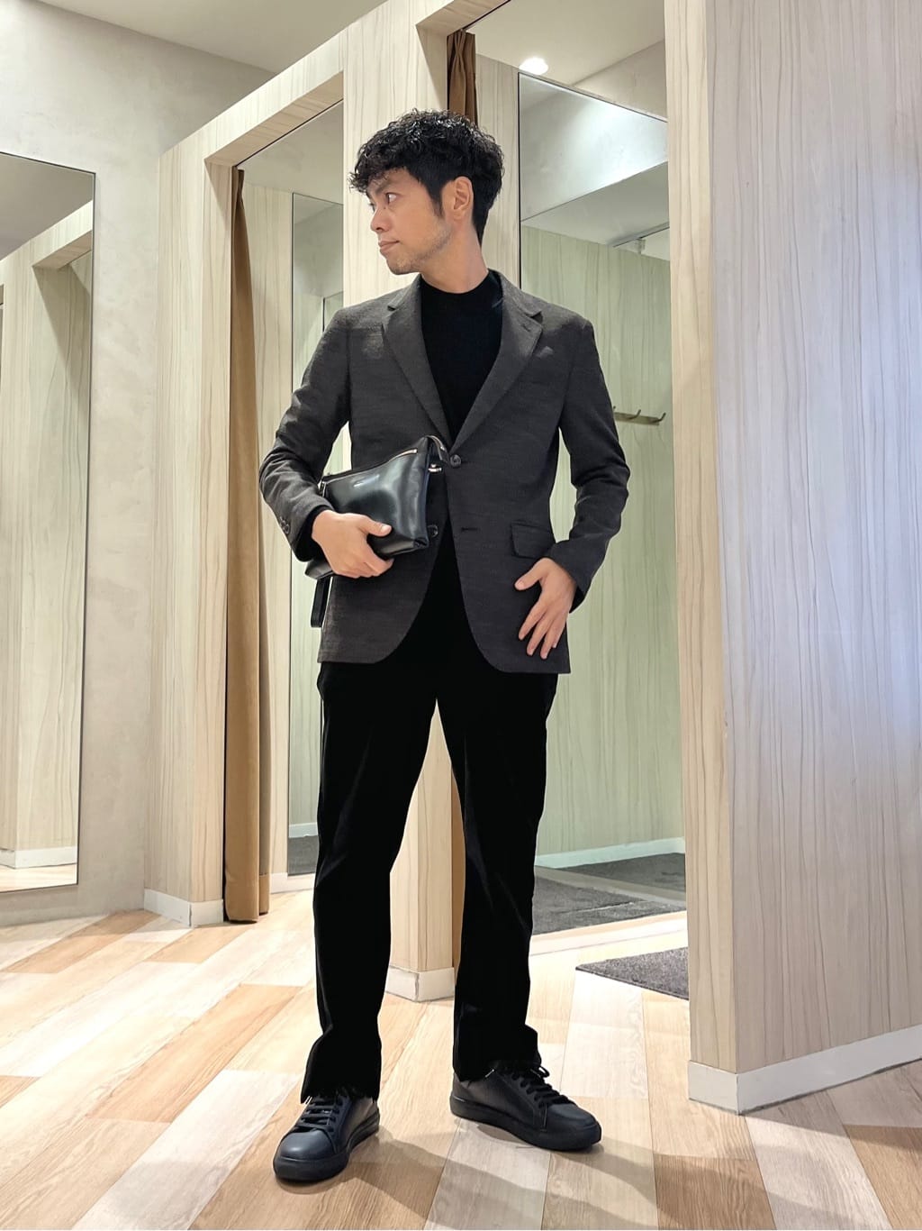 TAKEO KIKUCHIの【Sサイズ~】ラッセルメッシュ ジャケットを使ったコーディネートを紹介します。｜Rakuten Fashion(楽天ファッション／旧楽天ブランドアベニュー)6391222