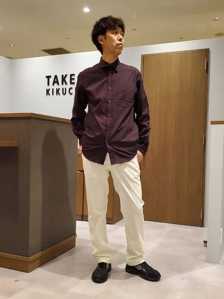 TAKEO KIKUCHIの【Made in JAPAN】播州織 ドビー千鳥シャツを使ったコーディネートを紹介します。｜Rakuten Fashion(楽天ファッション／旧楽天ブランドアベニュー)6397894