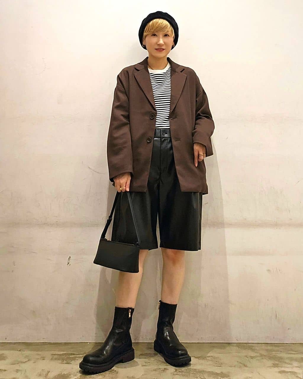 AMERICAN HOLICのBIGサイズテーラージャケットを使ったコーディネートを紹介します。｜Rakuten Fashion(楽天ファッション／旧楽天ブランドアベニュー)6400828