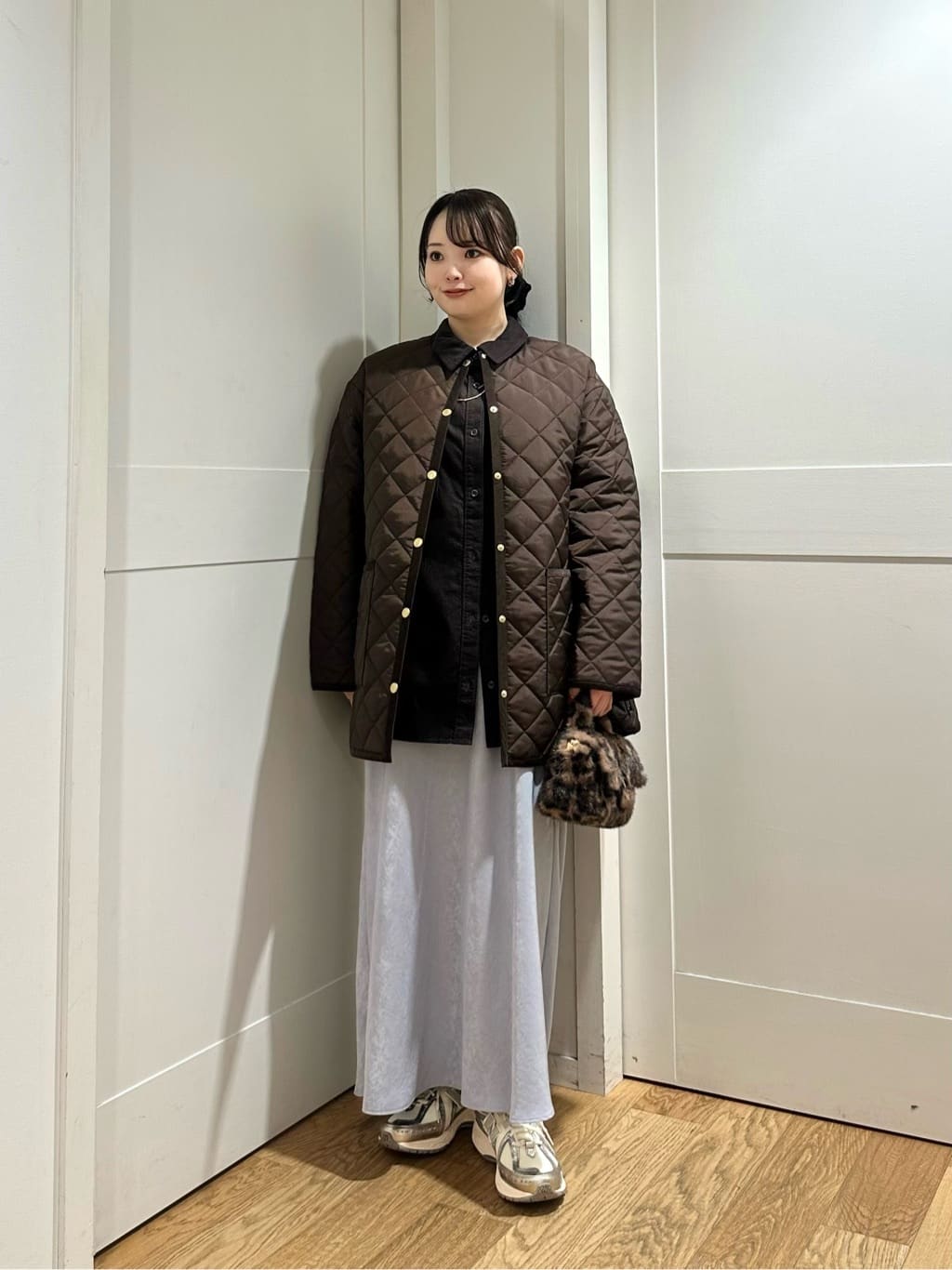 UNITED ARROWS green label relaxingの【別注】 ARKLEY Aライン キルティング ミドル コートを使った ...