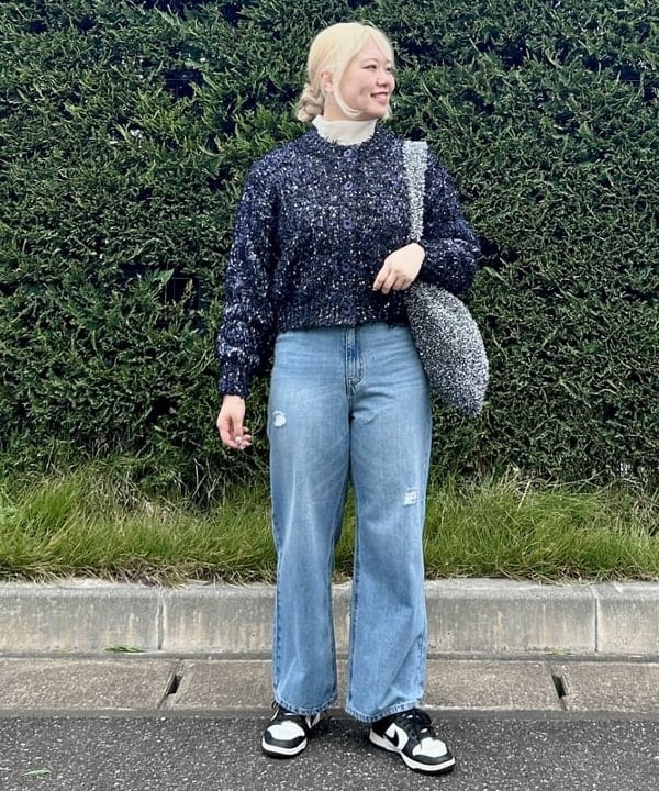 BEAMS HEARTのリボン * ノットヤーン カーディガン 25AW 秋 レディース 長袖 オーバーサイズを使ったコーディネートを紹介します。｜Rakuten Fashion(楽天ファッション／旧楽天ブランドアベニュー)6409830