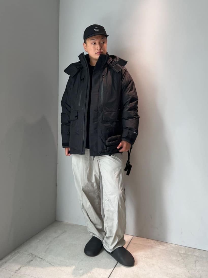 Snow PeakのGORE-TEX Weatherproof Down Jacketを使ったコーディネートを紹介します。｜Rakuten Fashion(楽天ファッション／旧楽天ブランドアベニュー)6410753