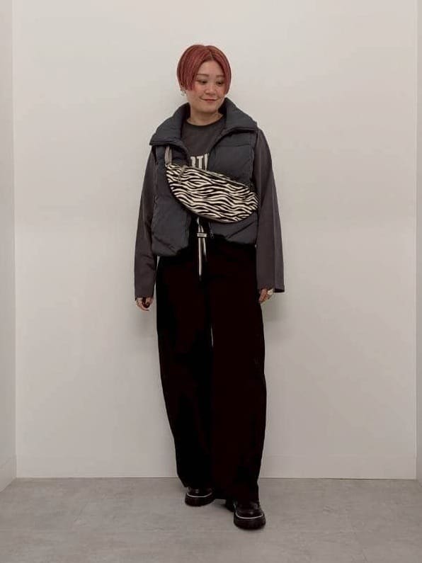 LASUDのピグメントロンTを使ったコーディネートを紹介します。｜Rakuten Fashion(楽天ファッション／旧楽天ブランドアベニュー)6413874