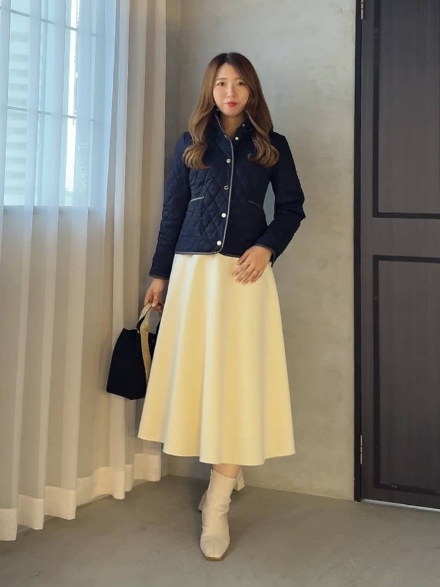 Viaggio Bluの【新色追加】メルトンサーキュラースカートを使ったコーディネートを紹介します。｜Rakuten Fashion(楽天ファッション／旧楽天ブランドアベニュー)6414200