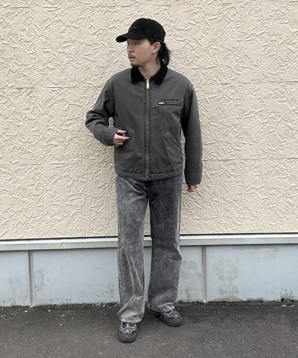 BEAMS HEARTのフェード コットン コーデュロイ パンツを使ったコーディネートを紹介します。｜Rakuten Fashion(楽天ファッション／旧楽天ブランドアベニュー)6418094