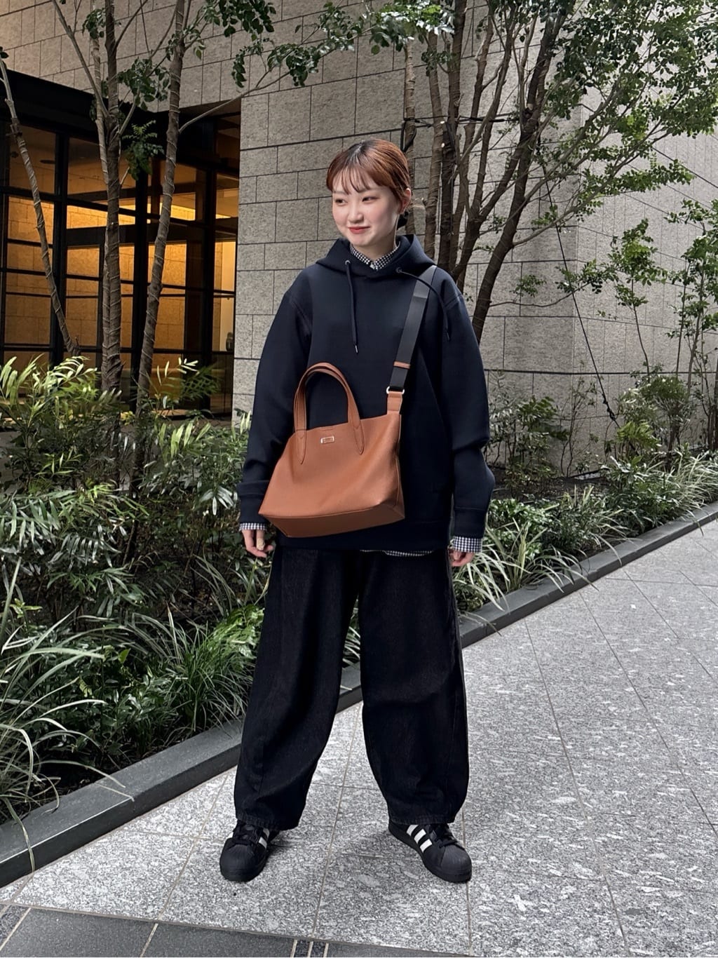 TAKEO KIKUCHIの【抗菌防臭】サッカーギンガムチェック ボタンダウンシャツを使ったコーディネートを紹介します。｜Rakuten Fashion(楽天ファッション／旧楽天ブランドアベニュー)6419955