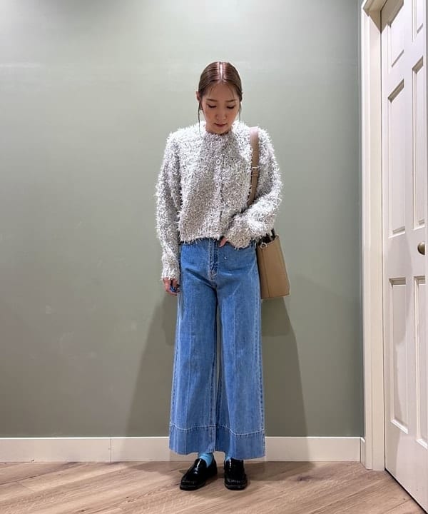 BEAMS HEARTのリボン * ノットヤーン カーディガン 25AW 秋 レディース 長袖 オーバーサイズを使ったコーディネートを紹介します。｜Rakuten Fashion(楽天ファッション／旧楽天ブランドアベニュー)6422846