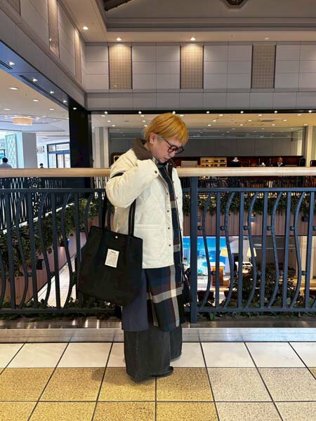 AS KNOW AS plusの♪衿取り外し可能 2WAYキルティングジャケットを使ったコーディネートを紹介します。｜Rakuten Fashion(楽天ファッション／旧楽天ブランドアベニュー)6421780