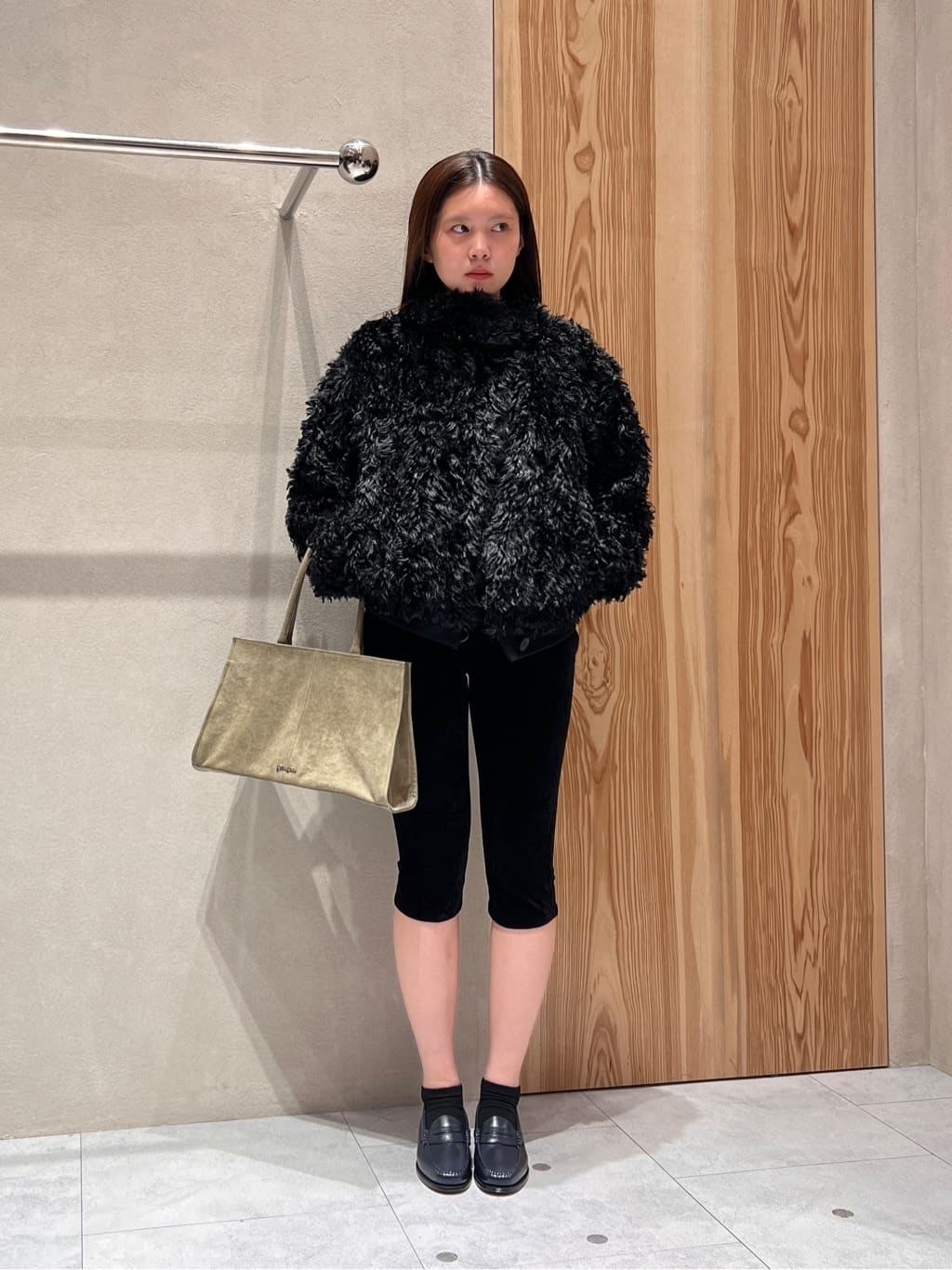 UNITED ARROWS LTD. OUTLET | <ATTISESSION>ベロア カプリ パンツ