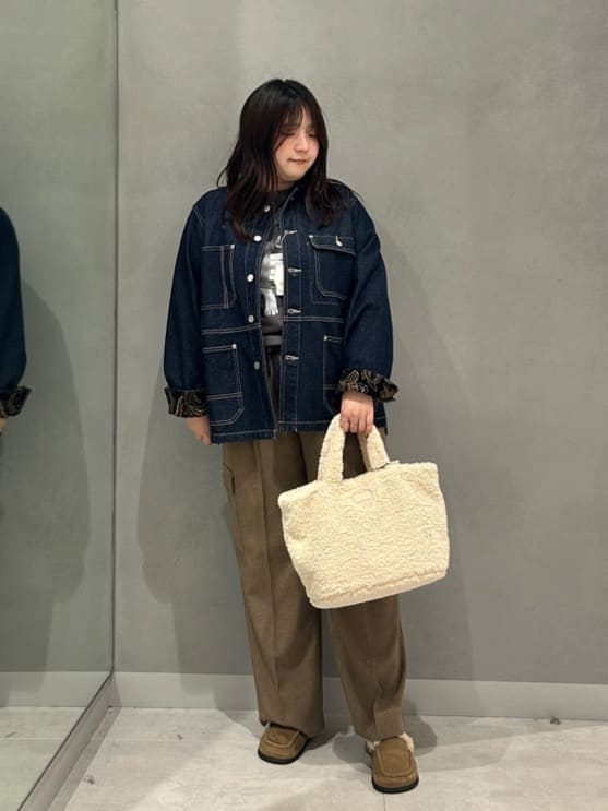 Vinのボアバックストラップサンダルを使ったコーディネートを紹介します。｜Rakuten Fashion(楽天ファッション／旧楽天ブランドアベニュー)6424085