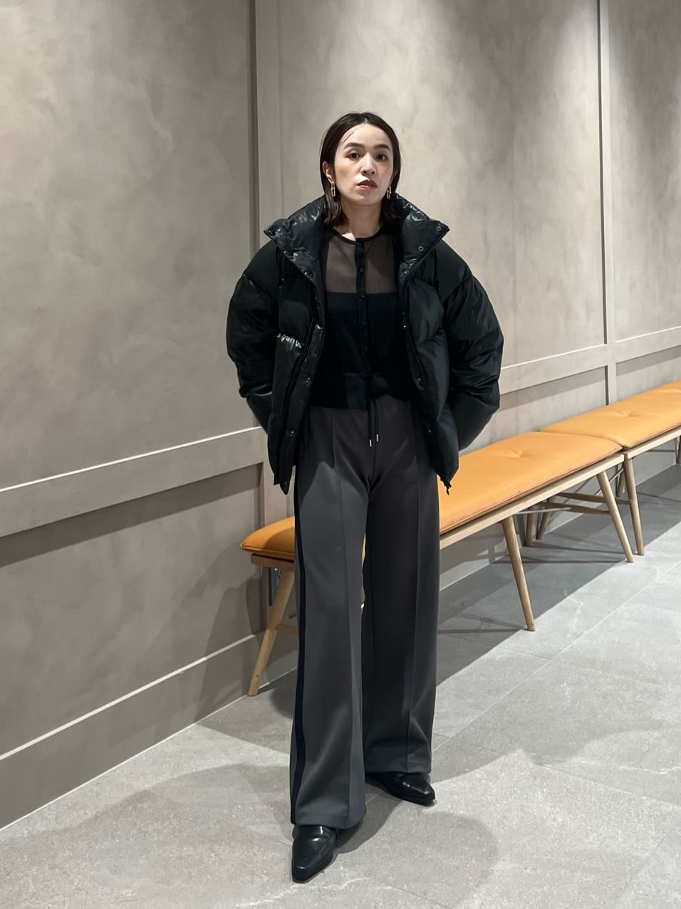 UNITED ARROWS LTD. OUTLET | <ASTRAET> シアー フリル クルーネック