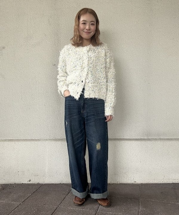 BEAMS HEARTのリボン * ノットヤーン カーディガン 25AW 秋 レディース 長袖 オーバーサイズを使ったコーディネートを紹介します。｜Rakuten Fashion(楽天ファッション／旧楽天ブランドアベニュー)6426922