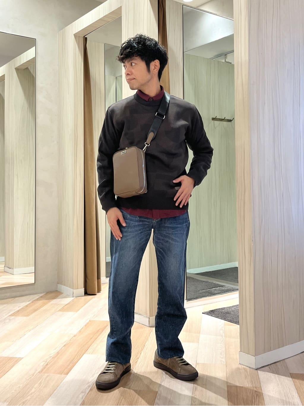 TAKEO KIKUCHIの【Made in JAPAN】ビッグチェック&スライドパズル柄 ニットを使ったコーディネートを紹介します。｜Rakuten Fashion(楽天ファッション／旧楽天ブランドアベニュー)6427034