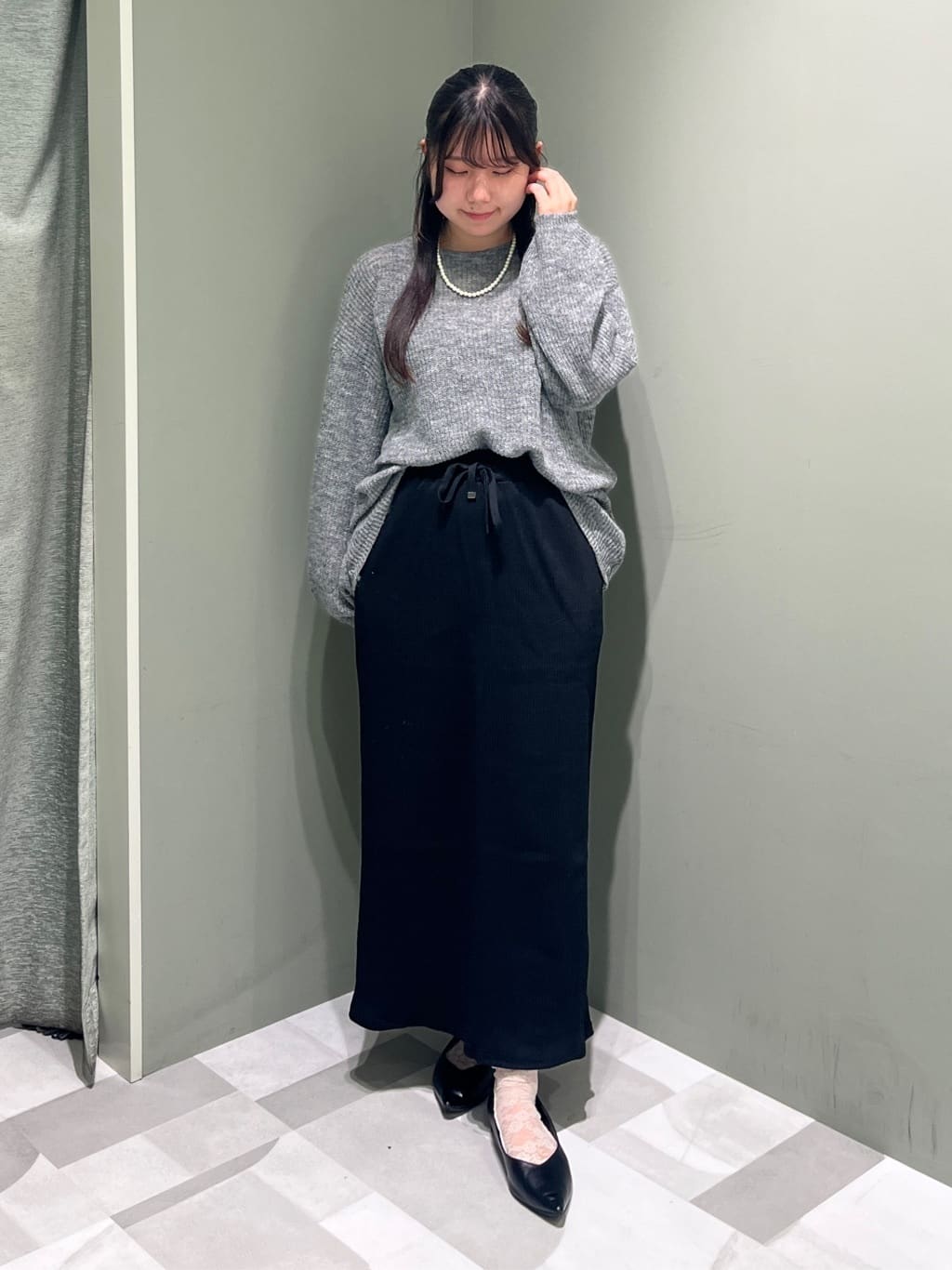 Green Parksのシアーゆったりニットプルオーバーを使ったコーディネートを紹介します。｜Rakuten Fashion(楽天ファッション／旧楽天ブランドアベニュー)6428173