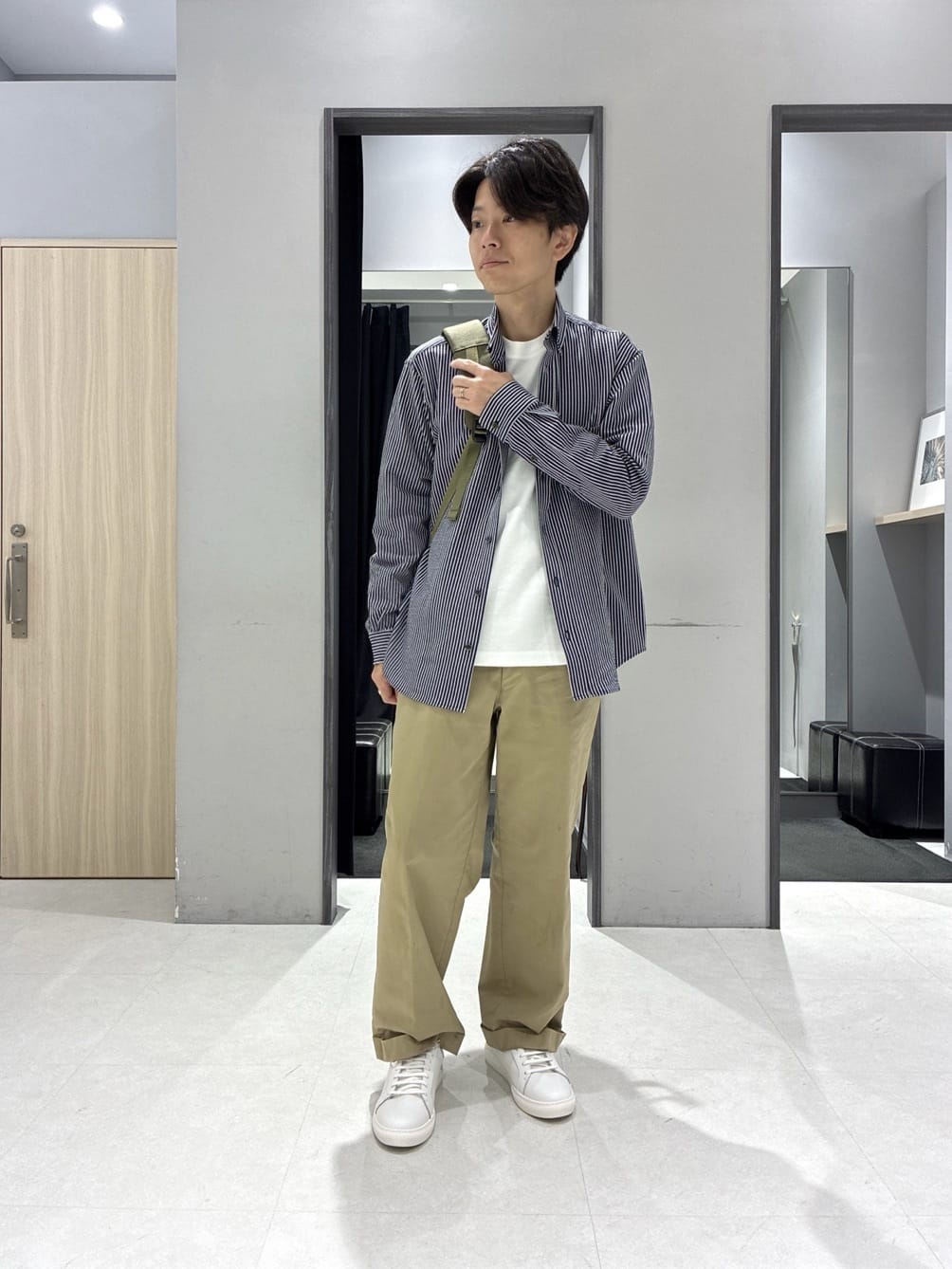 TAKEO KIKUCHIの【抗菌防臭/シーズンレス】シアサッカー ジャージシャツを使ったコーディネートを紹介します。｜Rakuten Fashion(楽天ファッション／旧楽天ブランドアベニュー)6429770