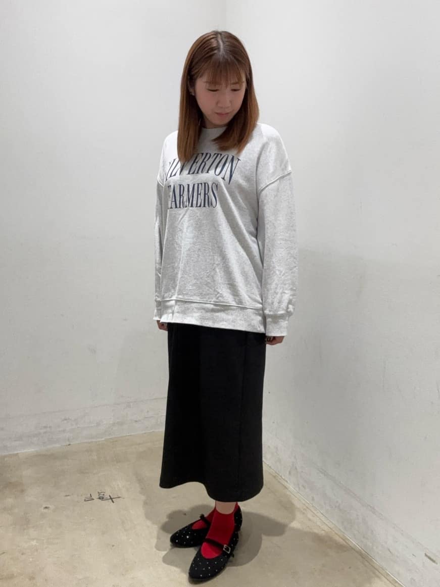AMERICAN HOLICのアソートカレッジロゴ裏毛プルオーバーを使ったコーディネートを紹介します。｜Rakuten Fashion(楽天ファッション／旧楽天ブランドアベニュー)6429884