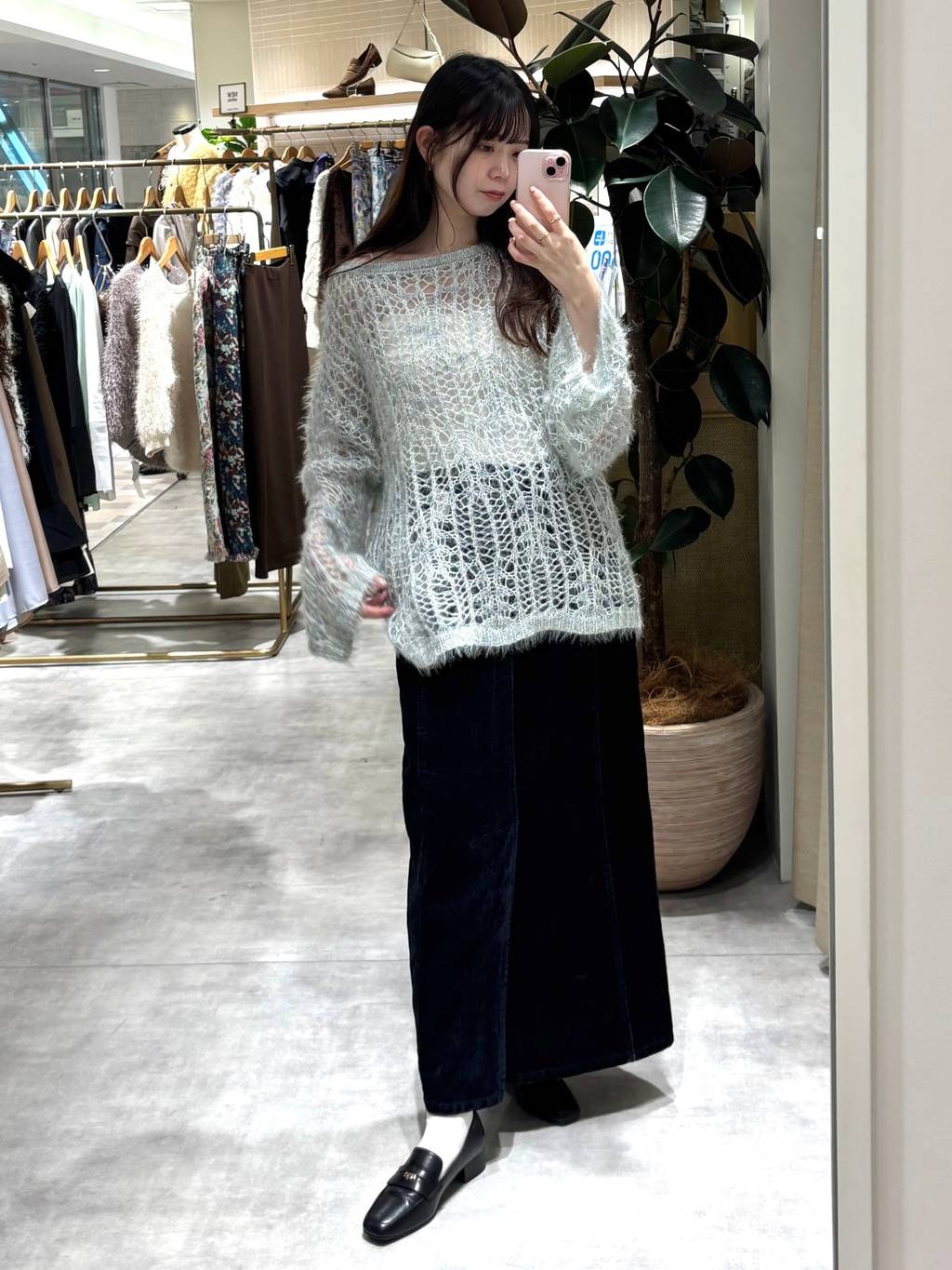 mysty womanのモヘヤライクスカシニットを使ったコーディネートを紹介します。｜Rakuten Fashion(楽天ファッション／旧楽天ブランドアベニュー)6431064