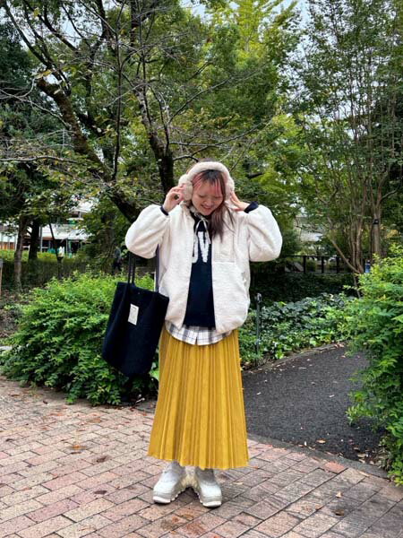 AS KNOW AS plusの♪変形アコーディオンプリーツスカートを使ったコーディネートを紹介します。｜Rakuten Fashion(楽天ファッション／旧楽天ブランドアベニュー)6431314