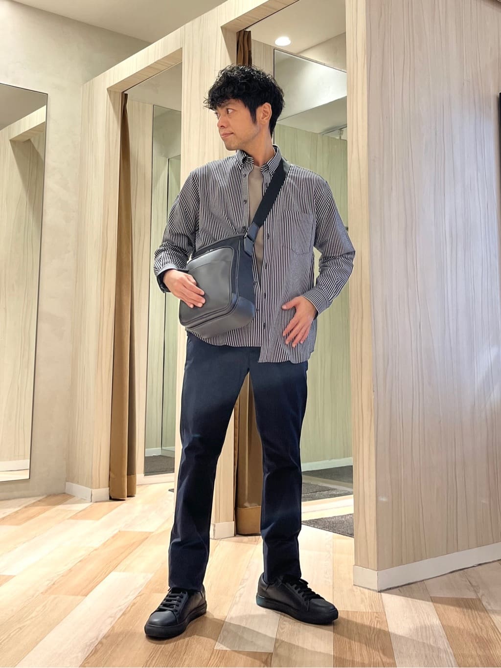 TAKEO KIKUCHIの【抗菌防臭】サッカーギンガムチェック ボタンダウンシャツを使ったコーディネートを紹介します。｜Rakuten Fashion(楽天ファッション／旧楽天ブランドアベニュー)6431473