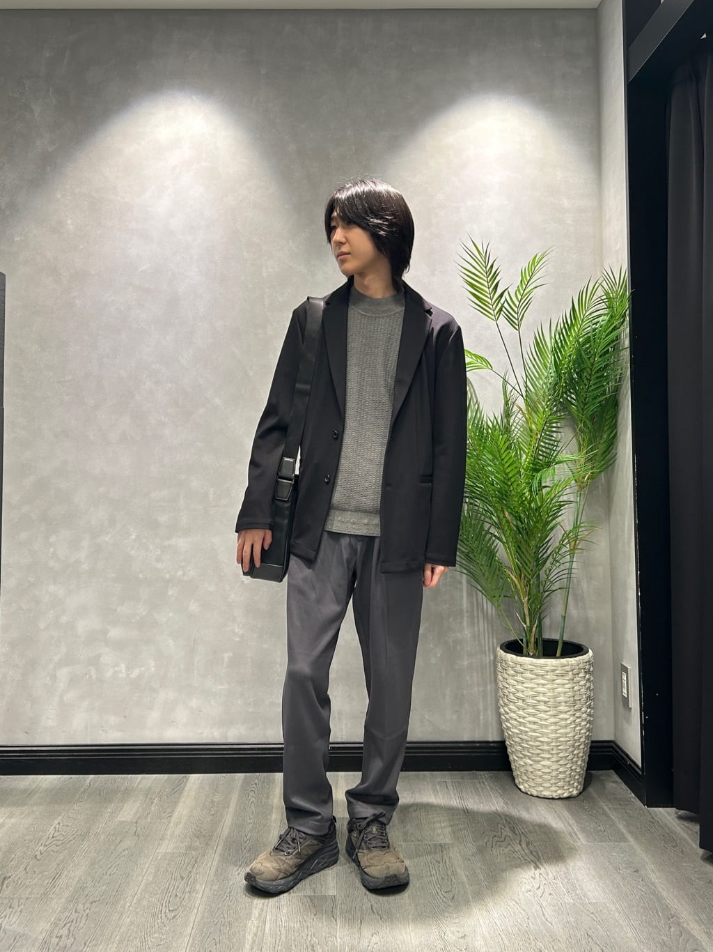 TAKEO KIKUCHIの【JUST ONE LAYER】ダウンファブリック テーラード ジャケットを使ったコーディネートを紹介します。｜Rakuten Fashion(楽天ファッション／旧楽天ブランドアベニュー)6432266