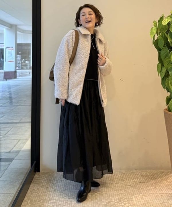 BEAMS HEARTのスウェットニット * スカート(セットアイテム)を使ったコーディネートを紹介します。｜Rakuten Fashion(楽天ファッション／旧楽天ブランドアベニュー)6433254