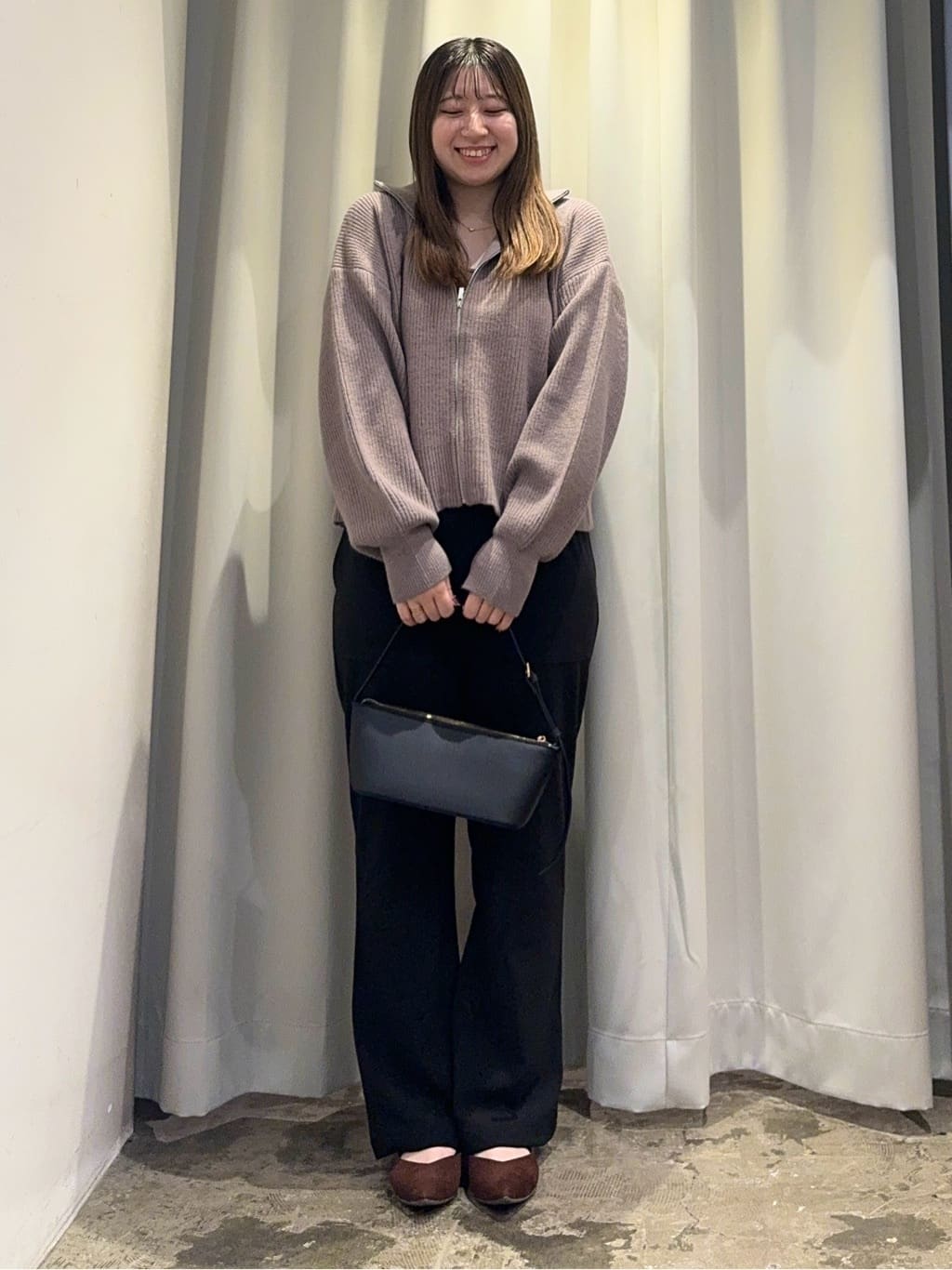 AMERICAN HOLICのZIPハイネックカーディガンを使ったコーディネートを紹介します。｜Rakuten Fashion(楽天ファッション／旧楽天ブランドアベニュー)6434477