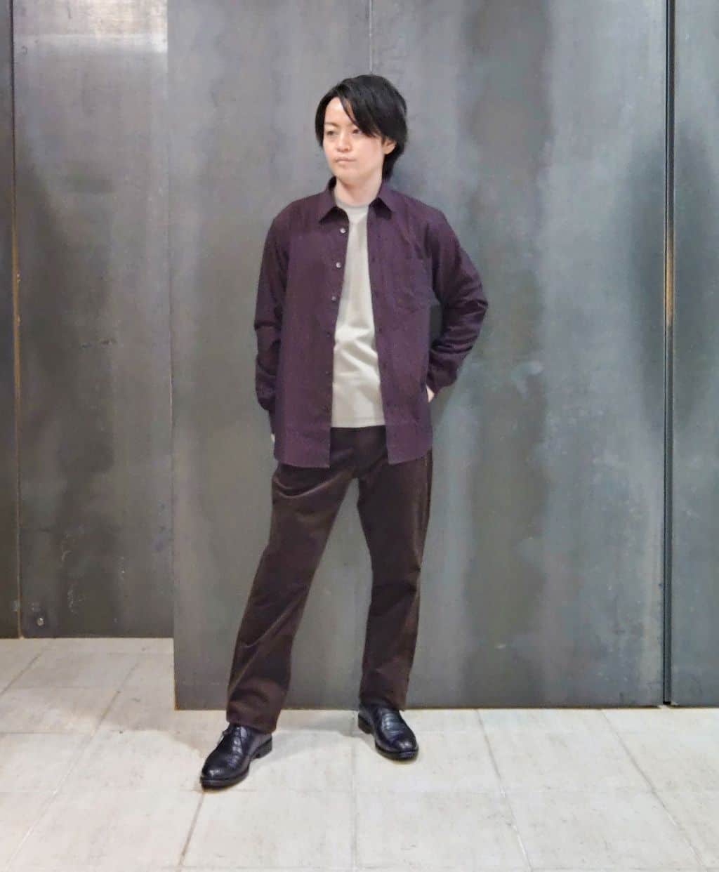 TAKEO KIKUCHIの【Made in JAPAN】播州織 ドビー千鳥シャツを使ったコーディネートを紹介します。｜Rakuten Fashion(楽天ファッション／旧楽天ブランドアベニュー)6435022