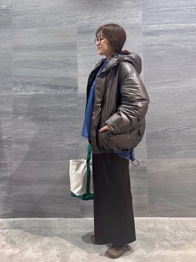 GALLARDAGALANTEの【手洗い可能】ストレッチサテンタイトスカートを使ったコーディネートを紹介します。｜Rakuten Fashion(楽天ファッション／旧楽天ブランドアベニュー)6437621