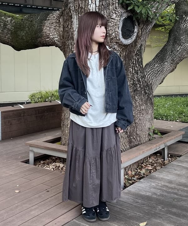 BEAMS HEARTのクロップド デニム ジャケットを使ったコーディネートを紹介します。｜Rakuten Fashion(楽天ファッション／旧楽天ブランドアベニュー)6437786