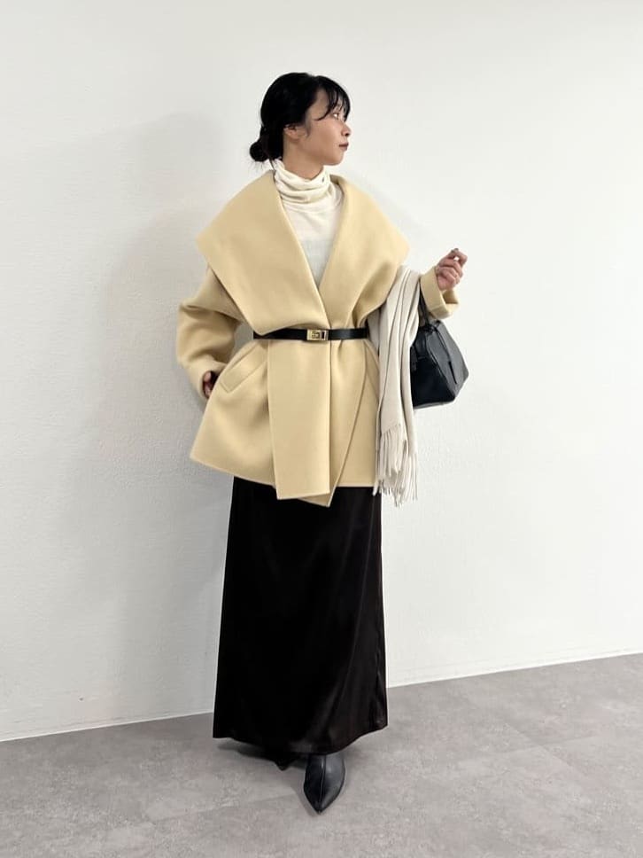GALLARDAGALANTEの【手洗い可能】ストレッチサテンタイトスカートを使ったコーディネートを紹介します。｜Rakuten Fashion(楽天ファッション／旧楽天ブランドアベニュー)6438684