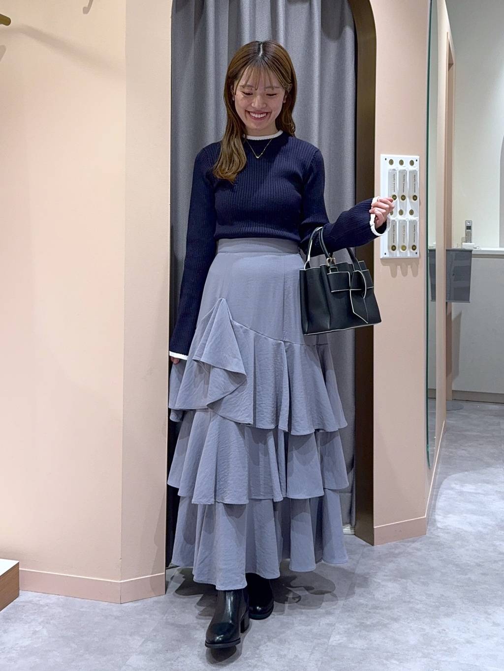 mysty womanの【WEB限定】ハイゲージ配色ニットを使ったコーディネートを紹介します。｜Rakuten Fashion(楽天ファッション／旧楽天ブランドアベニュー)6439750