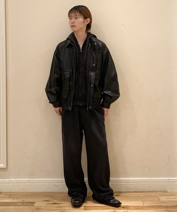 BEAMS HEARTのBEAMS HEART｜クラシック フェイクレザー ブルゾン｜メンズ アウター ジャケット｜合成皮革 リラックスフィット ヴィンテージ風｜秋冬を使ったコーディネートを紹介します。｜Rakuten Fashion(楽天ファッション／旧楽天ブランドアベニュー)6440599