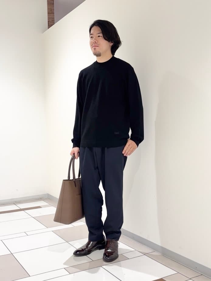 TAKEO KIKUCHIの【Sサイズ~】ハイゲージ モックネック ニット プルオーバーを使ったコーディネートを紹介します。｜Rakuten Fashion(楽天ファッション／旧楽天ブランドアベニュー)6443525