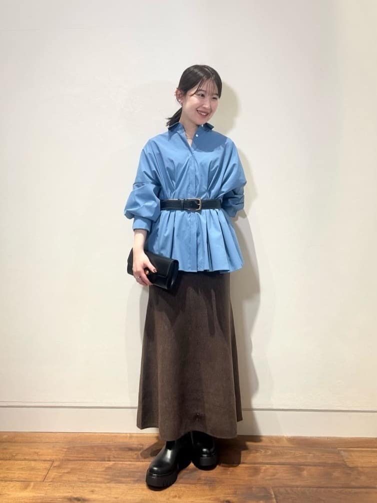 allurevilleのウール混Wフェイスナローマーメイドスカートを使ったコーディネートを紹介します。｜Rakuten Fashion(楽天ファッション／旧楽天ブランドアベニュー)6443992